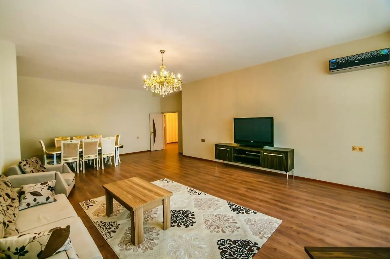 דירות באקו Lux Vip Tarqovi Center