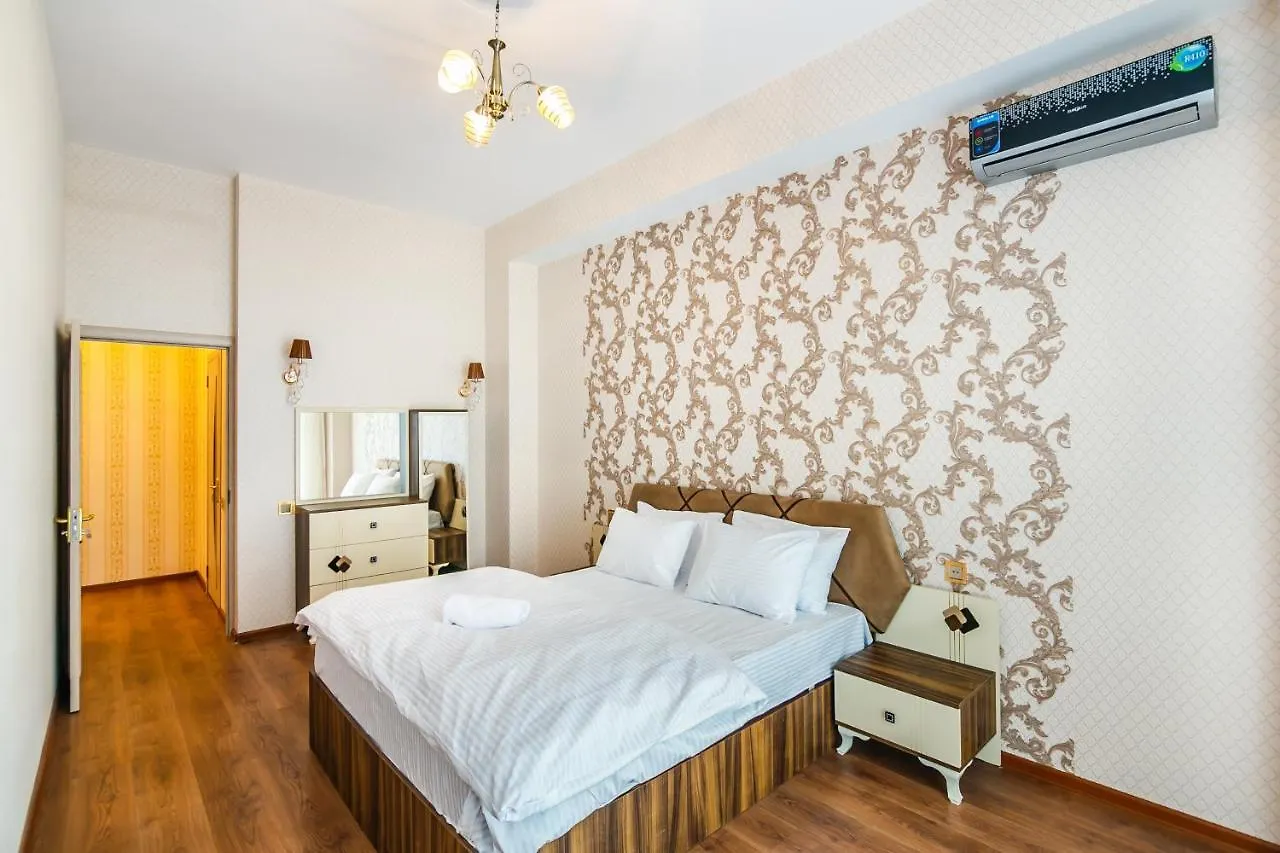 דירות באקו Lux Vip Tarqovi Center