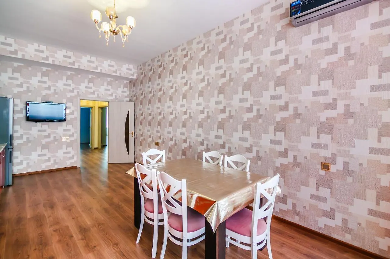דירות באקו Lux Vip Tarqovi Center